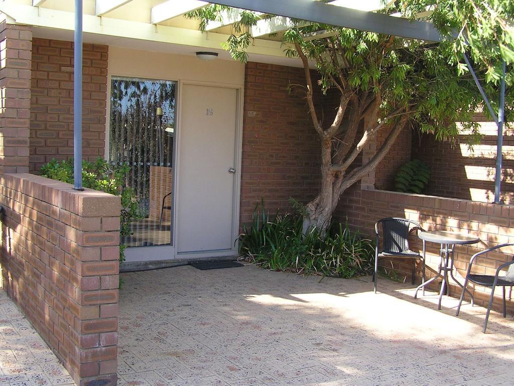 Dongara Old Mill Motel Ruang foto