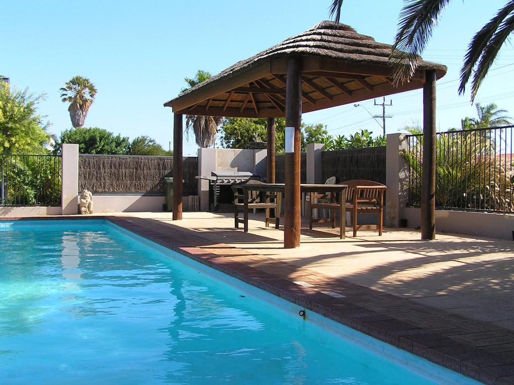 Dongara Old Mill Motel Bagian luar foto